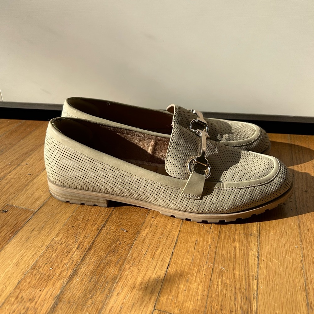 Kelly & Katie Lofers